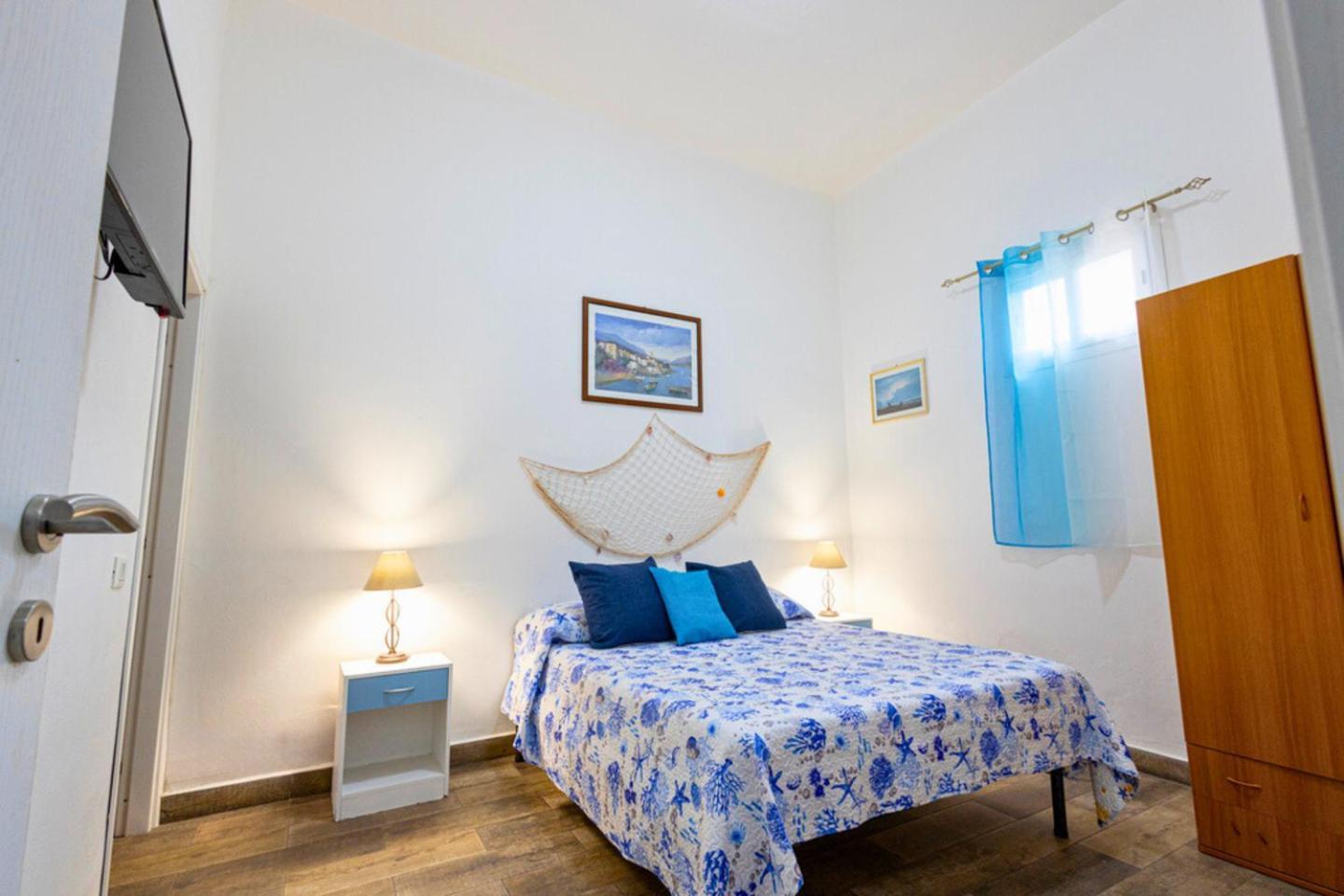 Lovely Apartment In Palermo-Sferracavallo Exterior photo